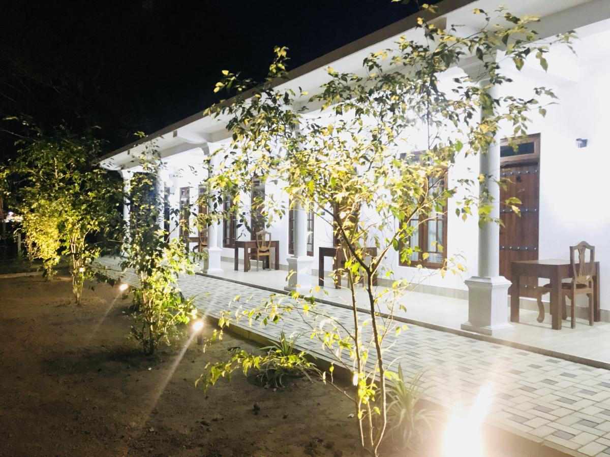Nil Arana Resort Polonnaruwa Luaran gambar